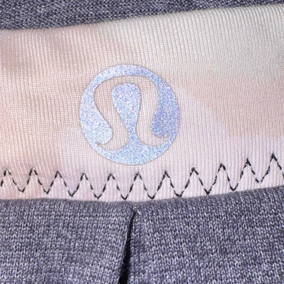 Lululemon Pure Focus Tank Size 2 Citron Tinted Canvas gray. Tag removed. GUC - Picture 9 of 11